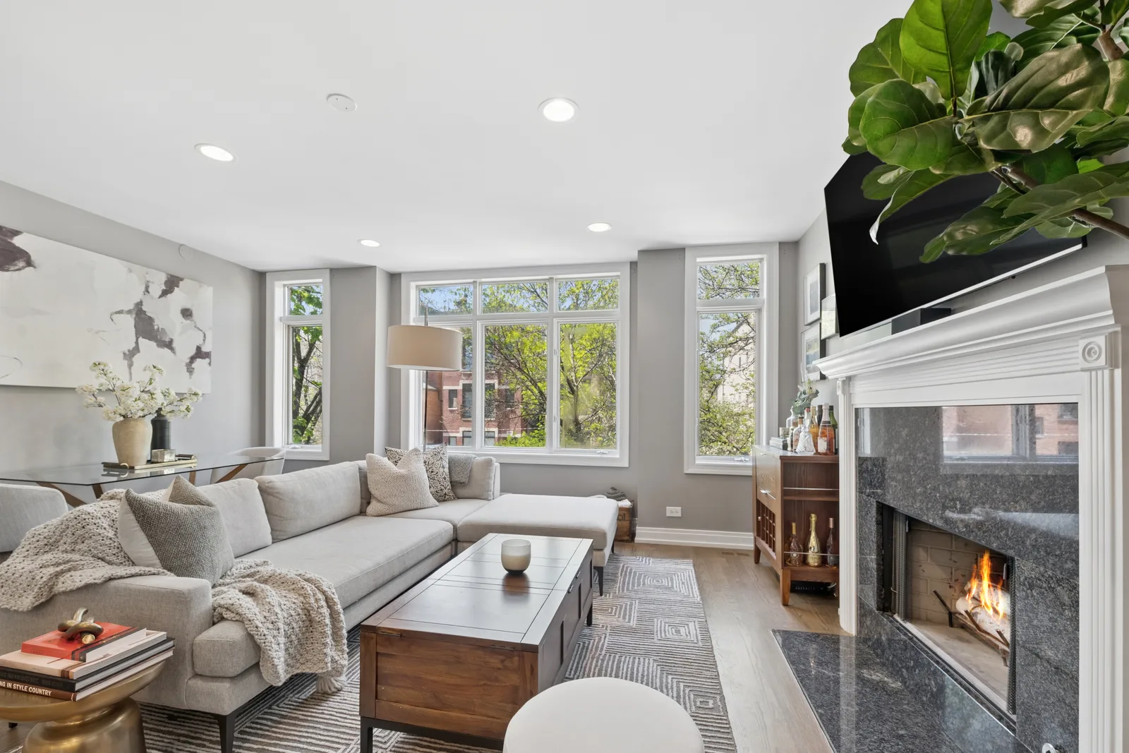Buying in Chicago: Budget Beyond the Down Payment